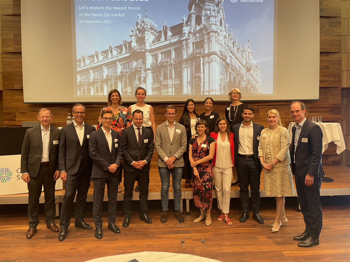Robert Zimmermann presented at the “Careers Path 2022” an event of the local CFA society in Switzerland